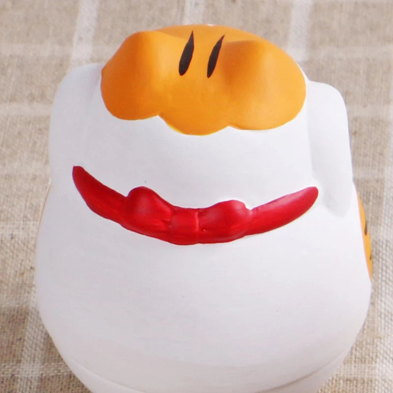 Ceramic Lucky Cat Ornament - Maneki Neko
